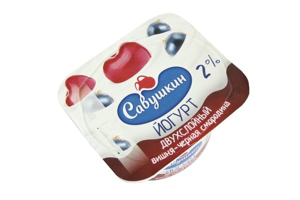 Йогурт 2% двухслойный Вишня черная смородина 120г
